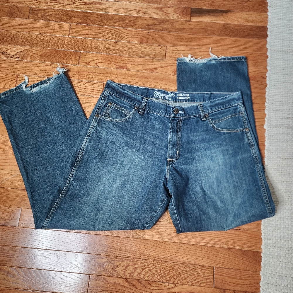 Wrangler Relaxed Straight Jeans Blue‎ Distressed Denim Grunge Medium Wash 38x32